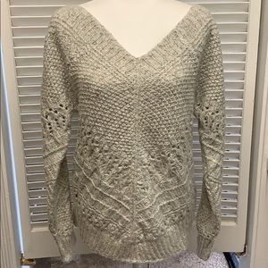 Textured V-neck pullover sweater